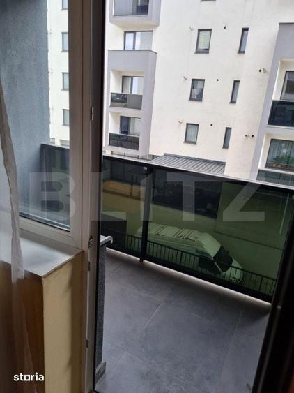 Apartament cu 3 camere decomandat în Dâmbul Rotund