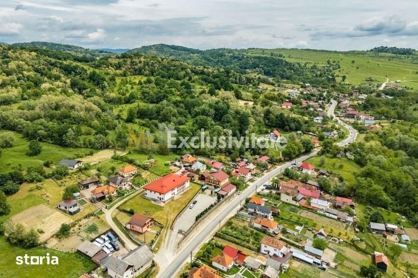 Spațiu comercial, de 500 mp, în Valea Iașului