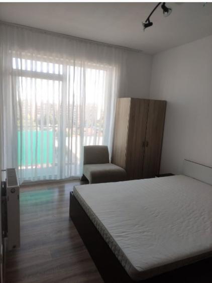 Apartament cu 3 camere decomandat în Fortuna