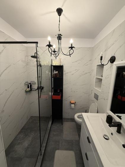 Apartament cu 2 camere decomandat în Florești