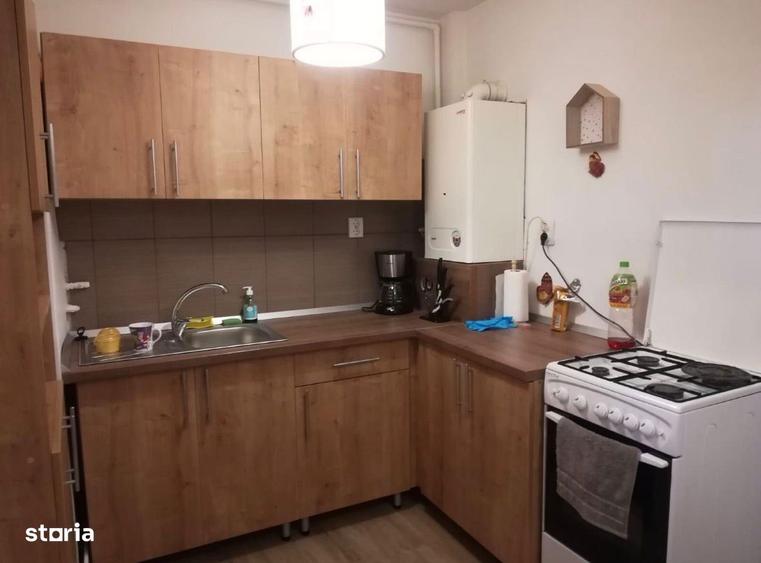 Garsonieră decomandată în Central