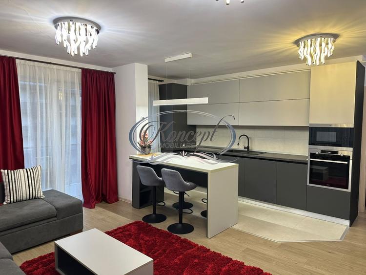 Apartament cu 3 camere semidecomandat, mobilat în Gheorgheni