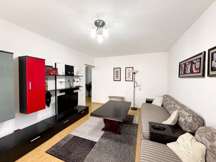 De închiriat | Apartament 3 camere, zona Inel II - 2