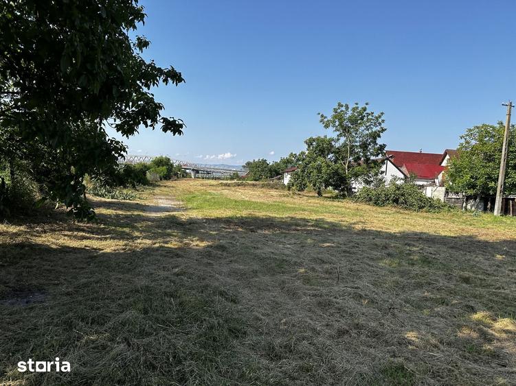 Teren de 16058 mp, în Țiglari