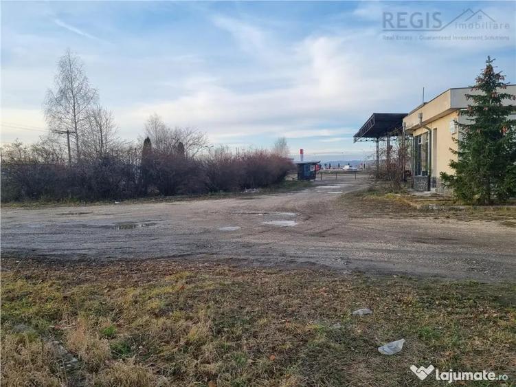 Spațiu comercial, de 400 mp, în Reci