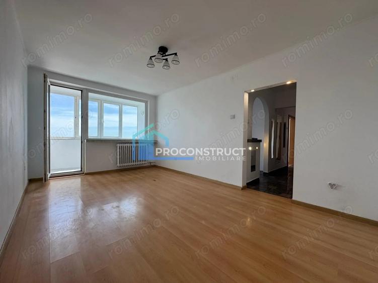 Apartament cu 3 camere decomandat în Șagului