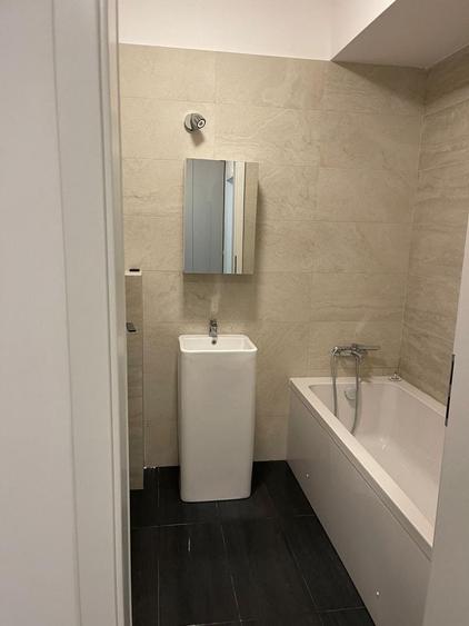 Garsonieră decomandată în Olteniței