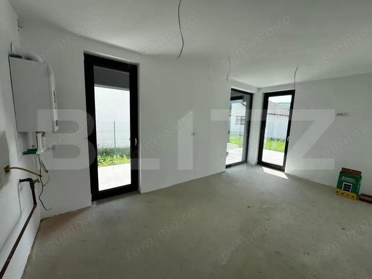 Casă cu 4 camere cu Teren 397 Mp în Central