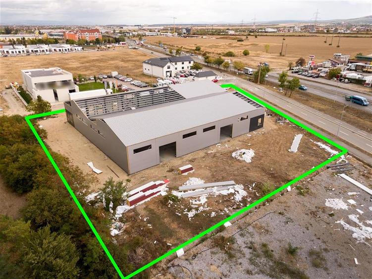 Spațiu industrial, de 1,800 mp, în Nufărul