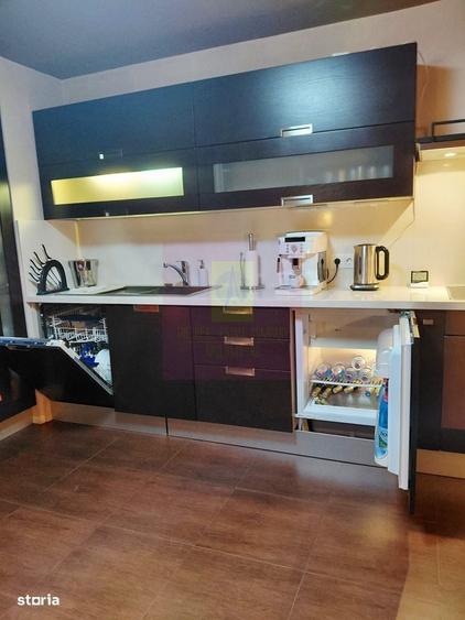 Apartament cu 4 camere decomandat în 13 Septembrie