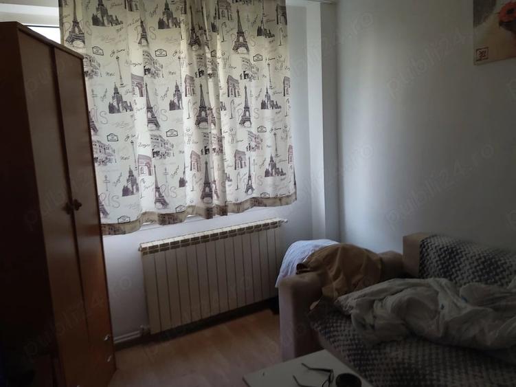 Apartament cu 3 camere decomandat în Giurgiului