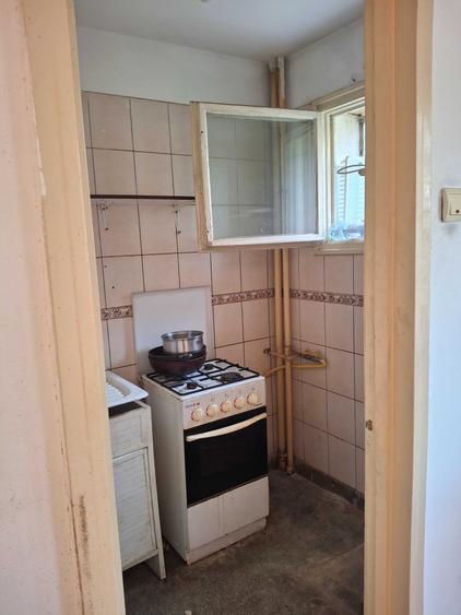 Garsonieră decomandată în Drumul Taberei