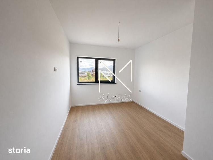 Casă cu 4 camere cu Teren 350 Mp în Noua