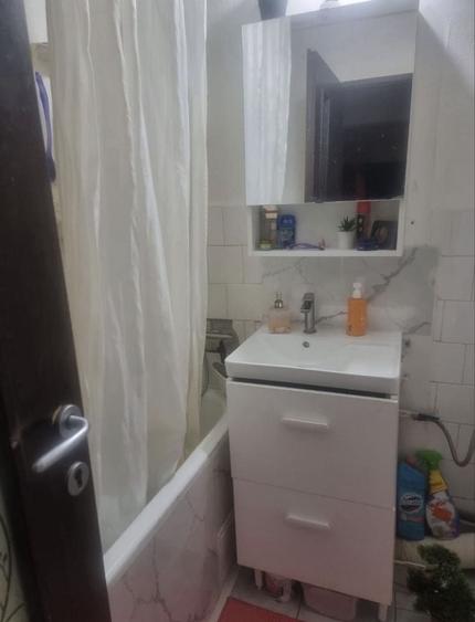 Apartament cu 2 camere decomandat în Dacia