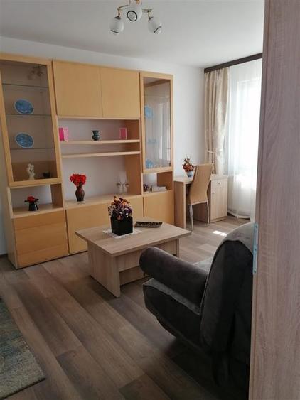Apartament cu 2 camere decomandat în Alexandru cel Bun