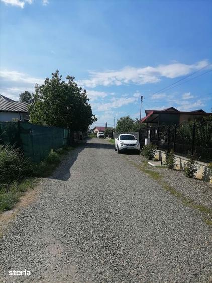 Teren de 660 mp, în Miroslava