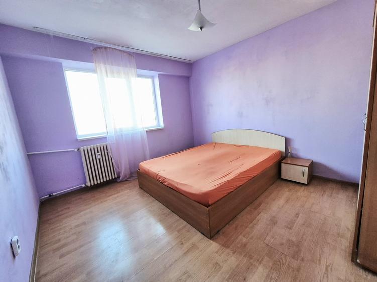 Apartament cu 2 camere decomandat, mobilat în Casa de Cultură