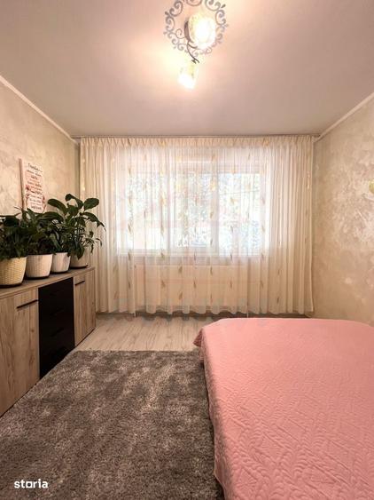 Apartament cu 2 camere semidecomandat, mobilat în Micro 17