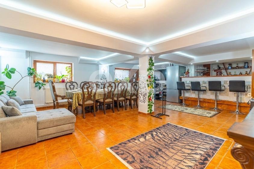 Casă individuală cu 7 camere cu Canalizare în Valea Azugii