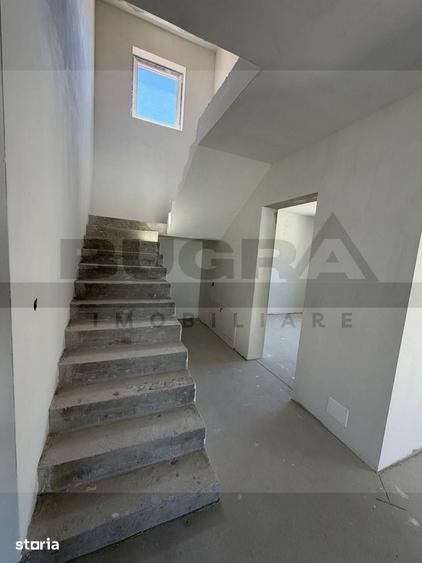 Casă cu 5 camere cu Teren 1000 Mp în Baciu