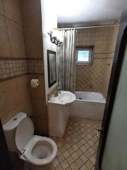 Apartament cu 2 camere decomandat în Târgu Cucu
