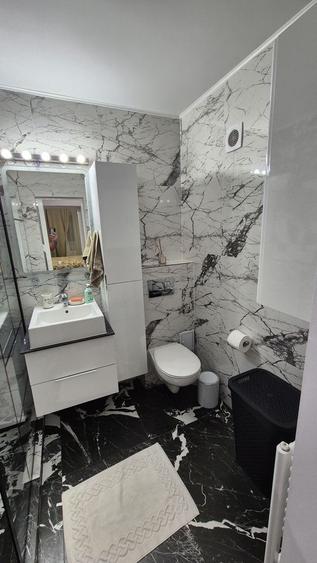 Apartament cu 2 camere decomandat, mobilat în Tineretului