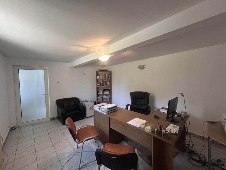 Spațiu comercial, de 70 mp, în Central