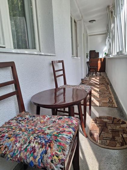 Apartament cu 2 camere semidecomandat, mobilat în Eroii Revoluției