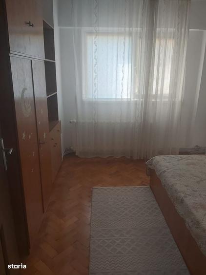intre timpuri noi si piata sudului centrala termica loc parcare - 7