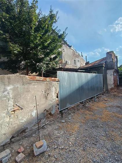 Teren intravilan de 186 mp, în Apollo