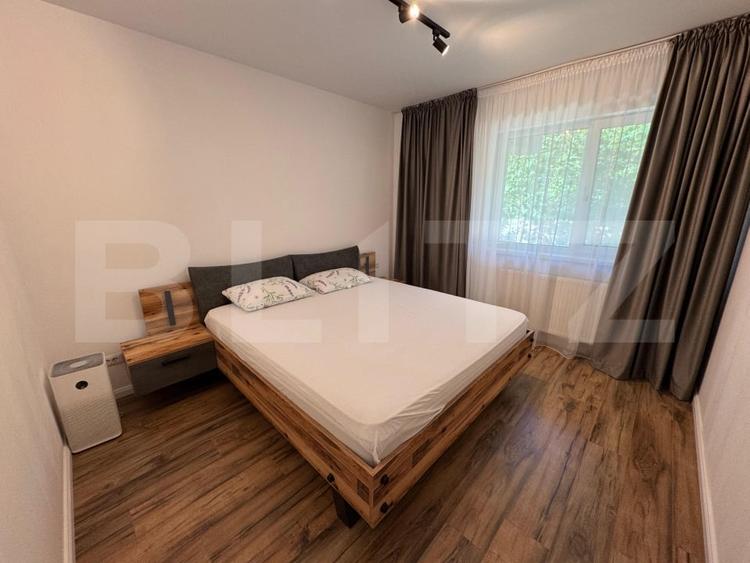 Apartament cu 3 camere decomandat, mobilat în Lăpuș Argeș