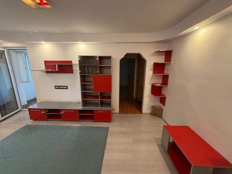 Apartament cu 2 camere, mobilat în Dristor