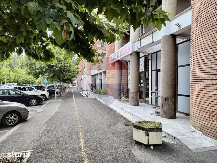 Spațiu comercial, de 62.85 mp, în Progresul