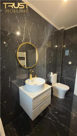 Apartament cu 2 camere semidecomandat în Florești