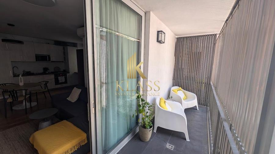 Apartament cu 3 camere decomandat, mobilat în Victoriei