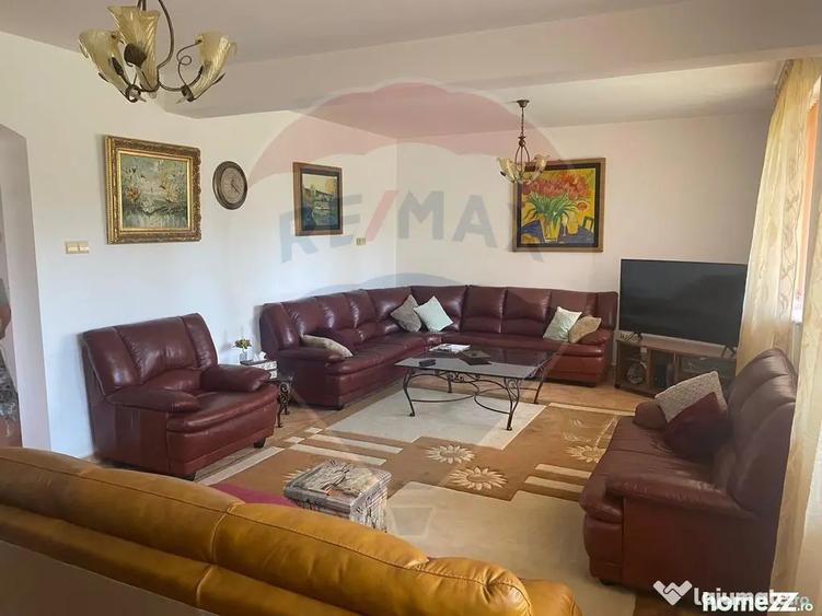Casa / Vila cu 5 camere de vanzare in zona Central - 10
