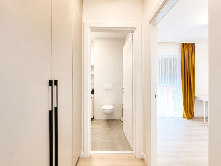 Apartament cu 3 camere decomandat, mobilat în Lipovei