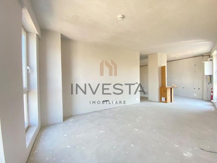 Apartament cu 3 camere semidecomandat în Someșeni