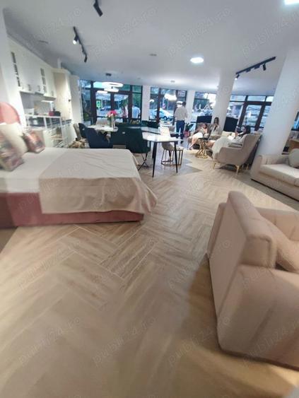 Spațiu comercial, de 200 mp, în Central