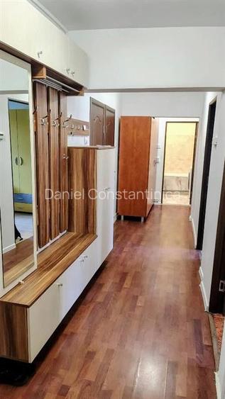 Apartament 3 camere de inchiriat Racadau