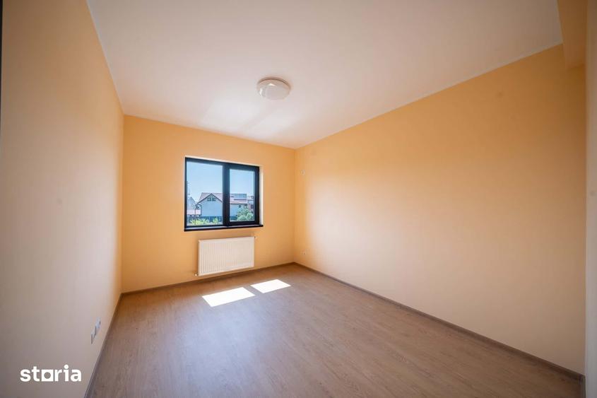 Casă cu 4 camere cu Teren 200 Mp în Domnești