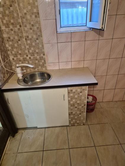 Casă cu 2 camere cu Teren 30 Mp în Central