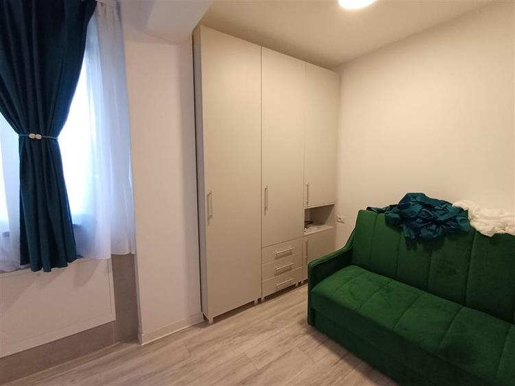 Apartament cu 3 camere decomandat, mobilat în Bularga