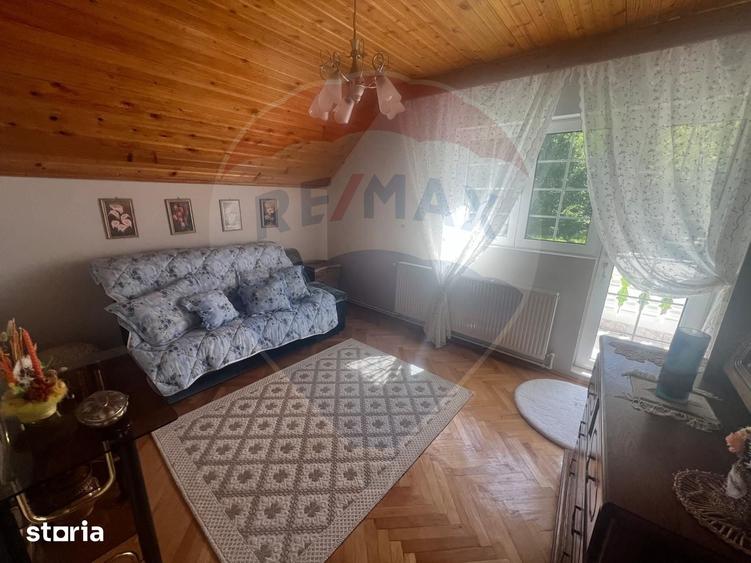 Casă cu Teren 2362 Mp în Tulnici