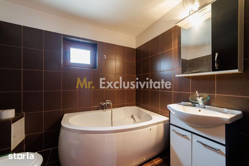 Casă cu 5 camere cu Teren 600 Mp în Priboieni