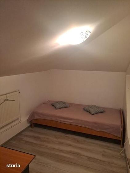 Casă cu 3 camere cu Teren 44 Mp în Obor