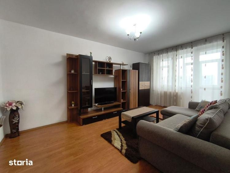 Apartament cu 3 camere în Drumul Taberei