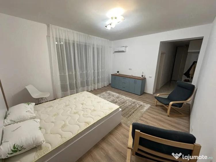 Garsonieră în Apărătorii Patriei