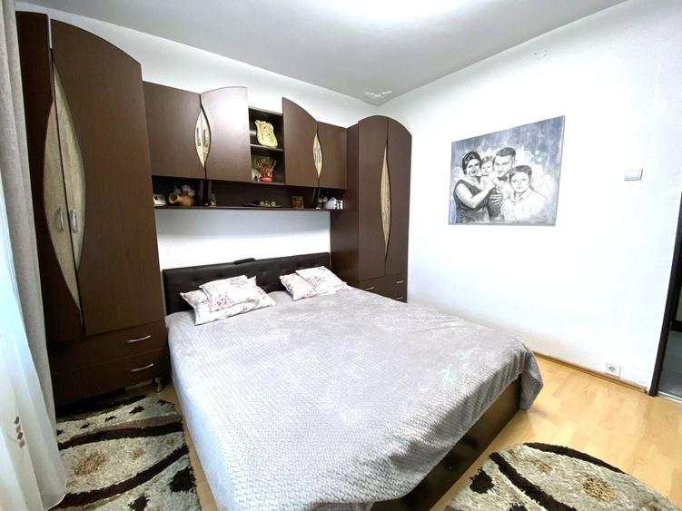 Apartament cu 2 camere decomandat, mobilat în Vasile Aaron