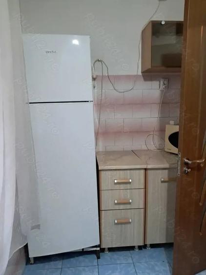 Garsonieră decomandată în Mihai Bravu
